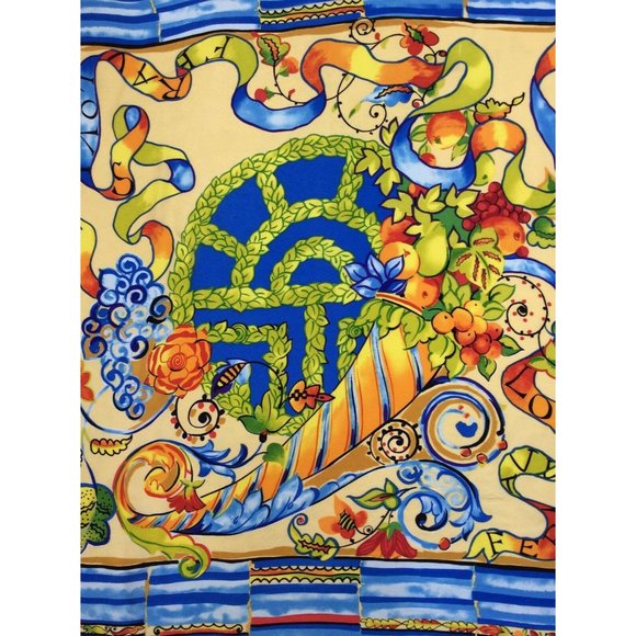 LOUIS FERAUD MutLicolor Fruit & Flower Print Silk Scarf 35"/34,5" EX COND - Picture 10 of 10